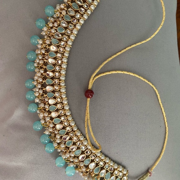 Jewelry/ necklace/ Indian/ Pakistani - Picture 4 of 5